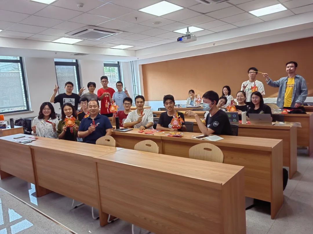 6ea7deac9f5f41d99d7db8aa7f6f6b0e.jpg 5.jpg