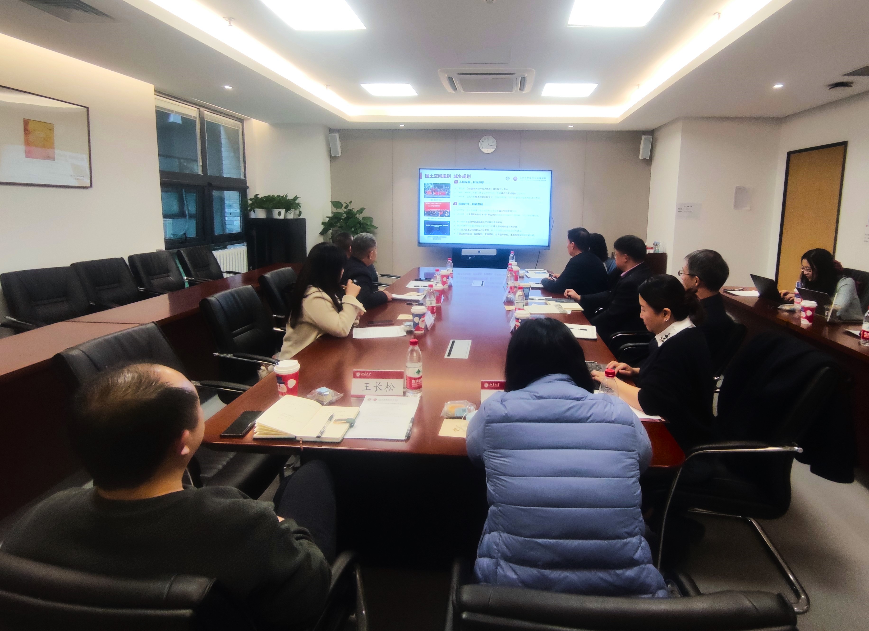 72e265dbaec9488ba9a78c1947e8774e.jpg 2.jpg