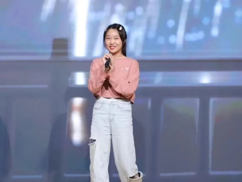 77aa44bd90e14dad8928c4d74c274ae1.jpg 77aa44bd90e14dad8928c4d74c274ae1.jpg