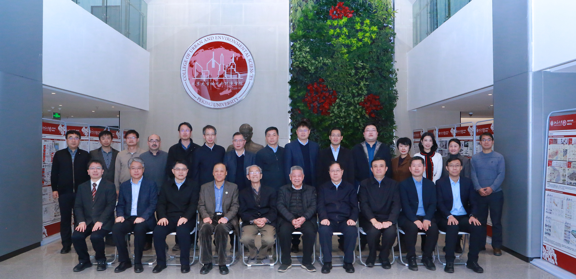 9121f6b0852d4f50bba8ce72561efc92.jpg 3546354.jpg