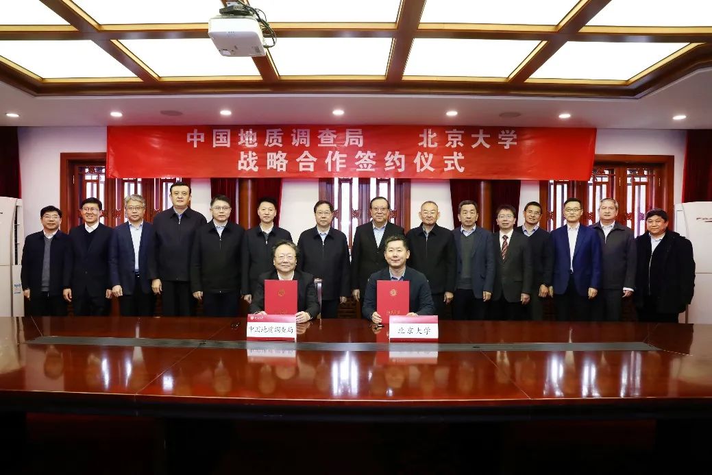 9bf90aae9bac4292b4ddf7b3bbb7ef35.jpg 1.jpg