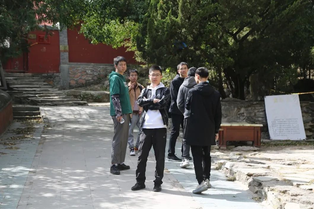 b5fd97e1d89c48c0a18eec8406228854.jpg b5fd97e1d89c48c0a18eec8406228854.jpg