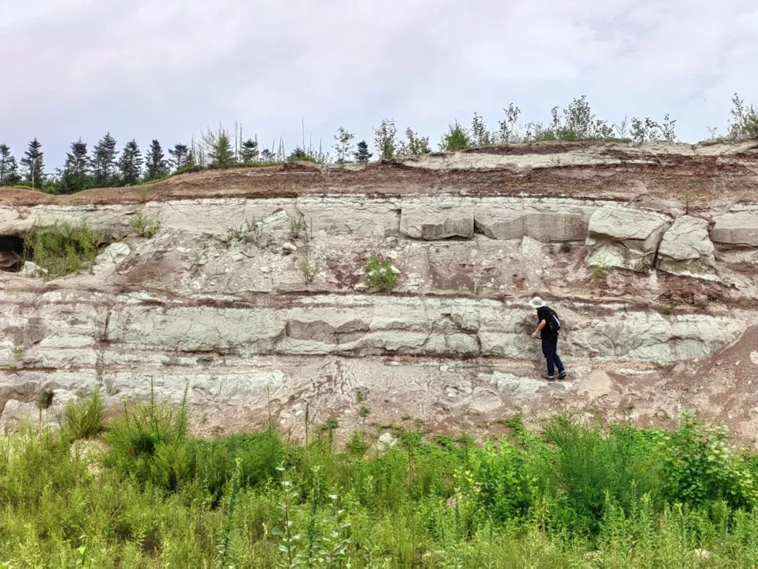 bc8f2ce2569f4da9bb6c55b8e08ea248.jpg 4.jpg