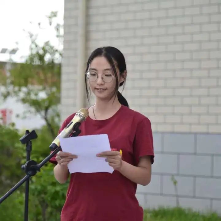 f1b40d6b6fcd43b2b38f8cee77e7001c.jpg 2.jpg