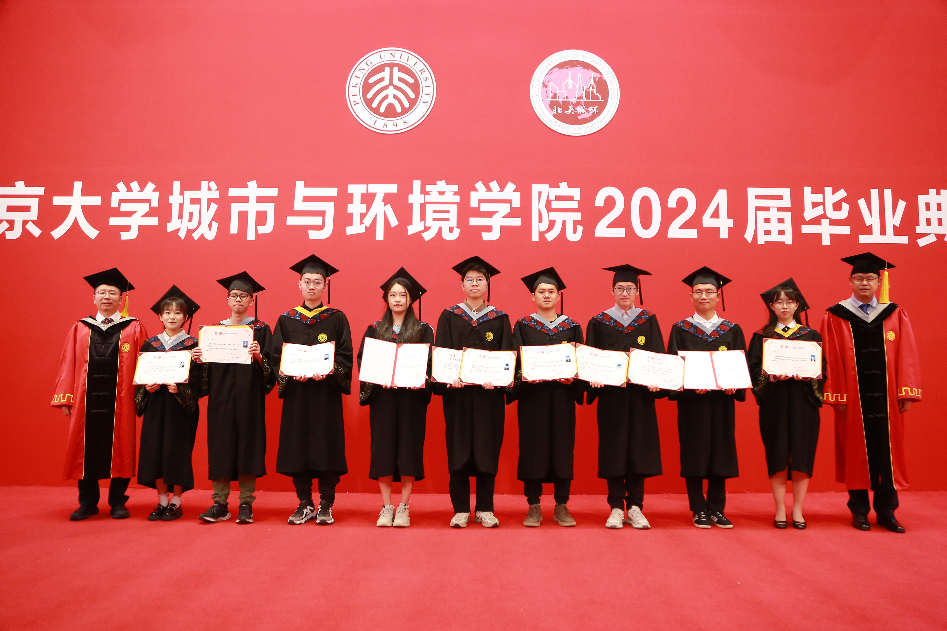 dd2e8ae795424bf9aabea36229b703e8.jpg 4H0A7130.JPG