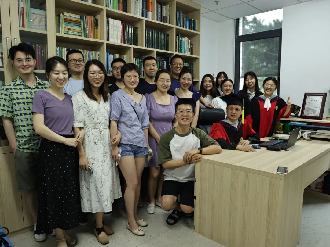 d06b5ab4726d497bb85a6b26815bdcbd.jpg 640 (3).jpg