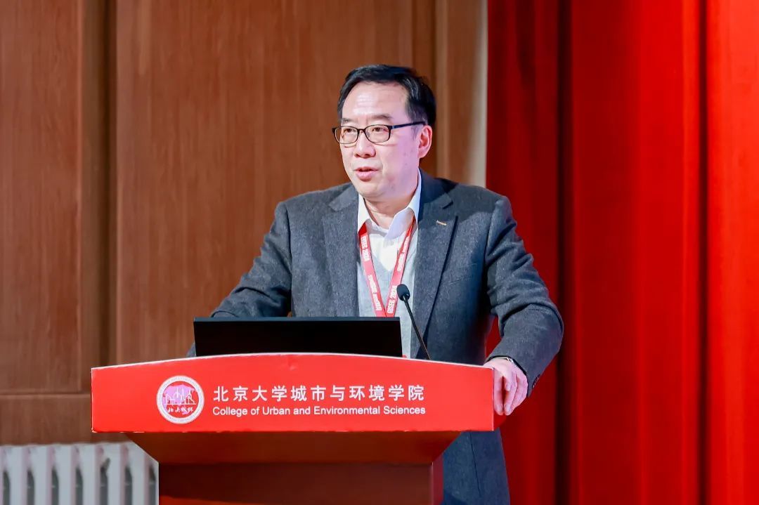 1fc0b07fe8094ceb9628a510307e1c00.jpg 史文中.jpg