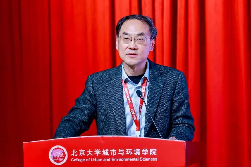 70aaf6a4c0b6478ca530793eaa48789f.jpg 张兵.jpg