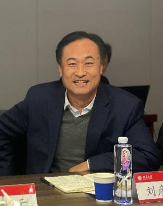 70d5ce4cbaa647ceb8155fe9ee495abe.png 图片7.png