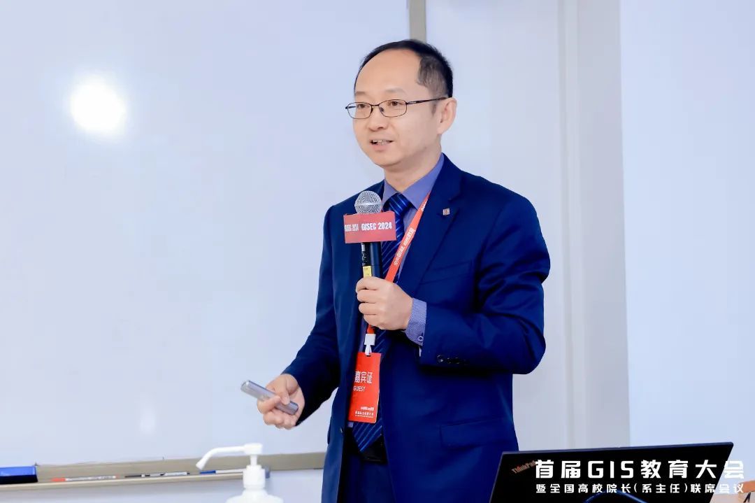 a3a746adf02f4fcb912e8a4d0d3a2595.jpg 刘宏恺.jpg