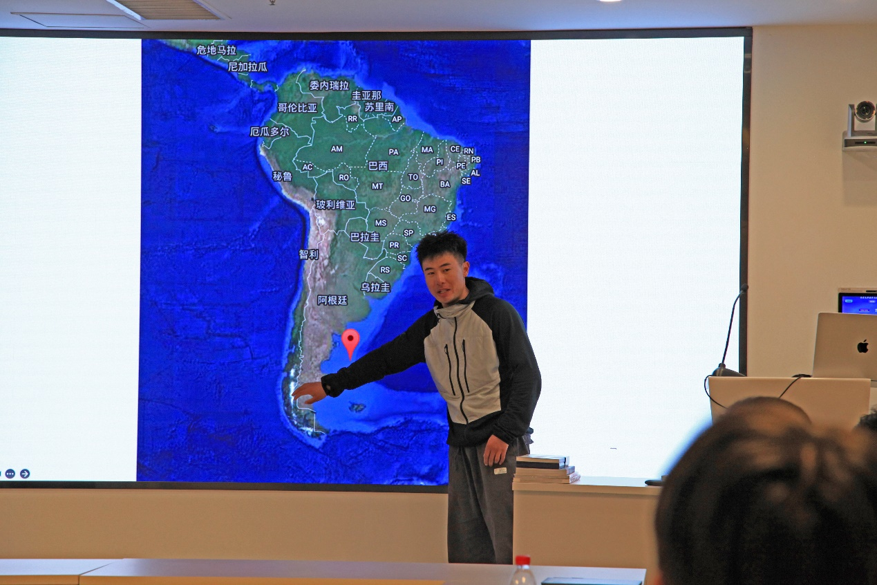 d6856f87e9d54f48abd69412a8082af0.png 13.png