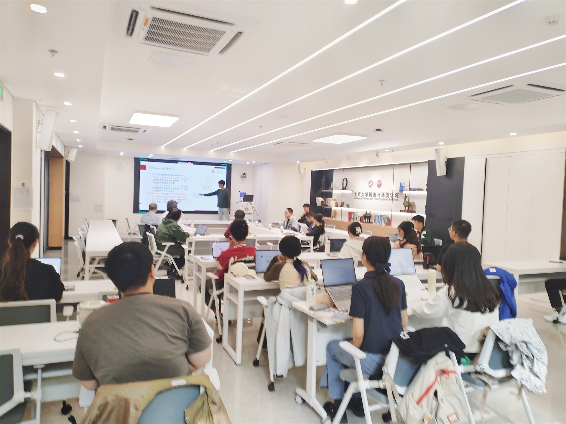 dbf80b8c79644a29a62b5130f4ea08f8.png 5.png